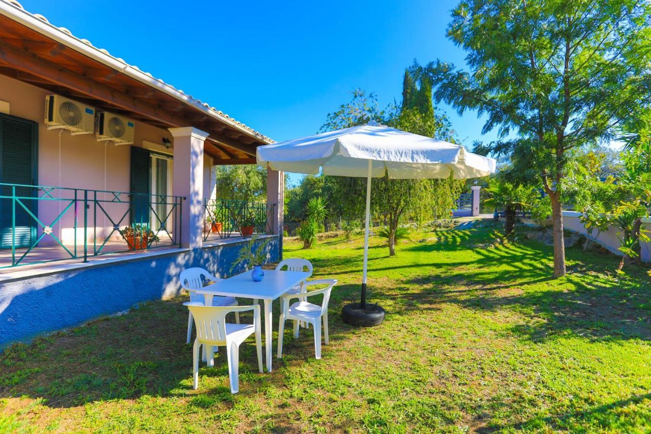 Villa Chrisdina Nymfai Exterior foto
