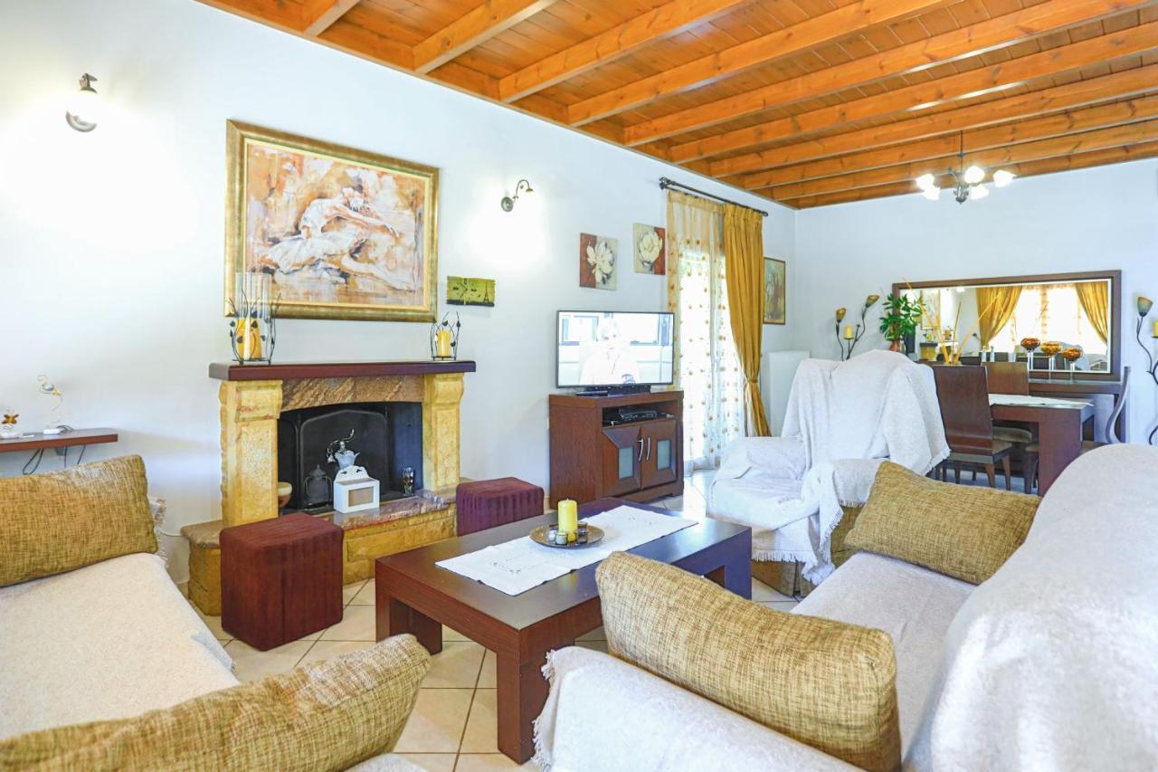 Villa Chrisdina Nymfai Exterior foto