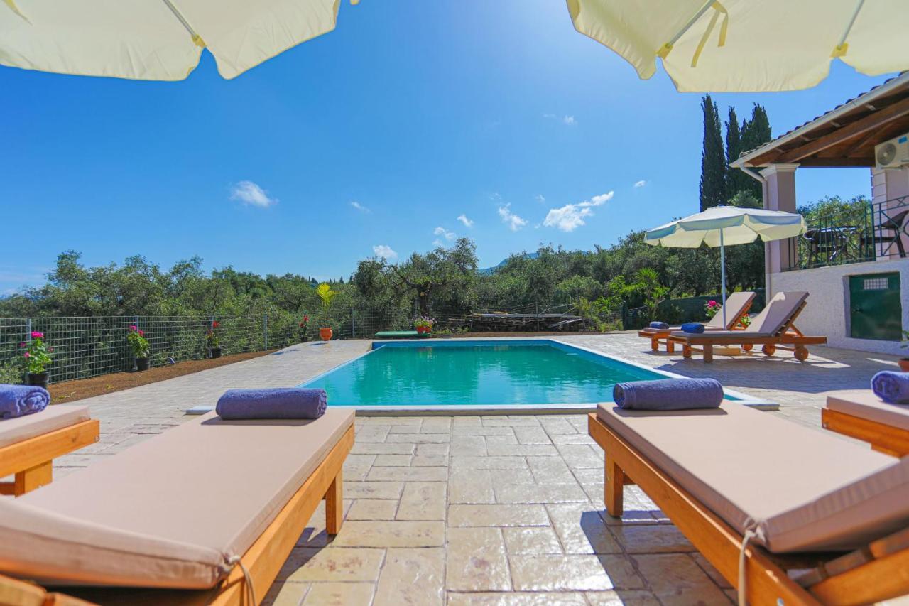 Villa Chrisdina Nymfai Exterior foto